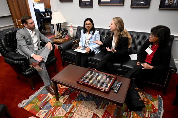 Rep. Eric Swalwell (D-CA-14th ) meets with ACP California members